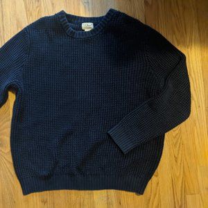 L.L. Bean Navy Crewneck Sweater Size XL